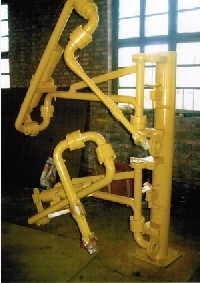 云南曲靖客戶定制采購(gòu)的一批AL2543底部裝卸鶴管已通過(guò)物流發(fā)往使用現(xiàn)場(chǎng)(1) 云南曲靖客戶定制采購(gòu)的一批AL2543底部裝卸鶴管已通過(guò)物流發(fā)往使用現(xiàn)場(chǎng)(1)